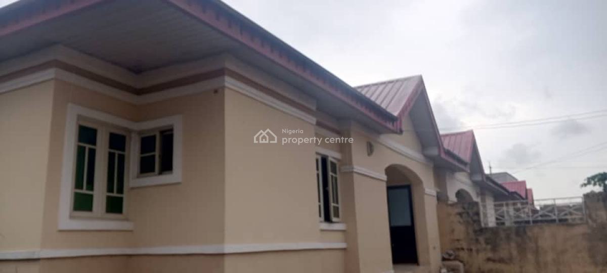 Standard Pop 3 Bedroom Bungalow, Ensuite., Prayer City, Magboro, Ogun, Detached Bungalow for Sale