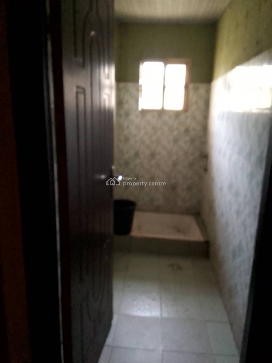 3 Bedrooms Bungalow, Wemabod Estate, Magboro, Ogun, Semi-detached Bungalow for Sale