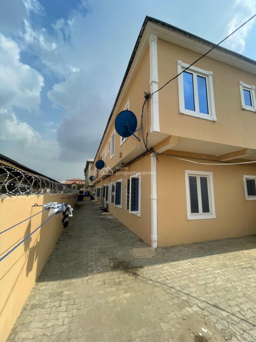 Almost Brand New 3bedroom Flat (upstairs in in a Nice Estate in Badore, Badore, Ajah Lagos, Badore, Ajah, Lagos, House for Rent