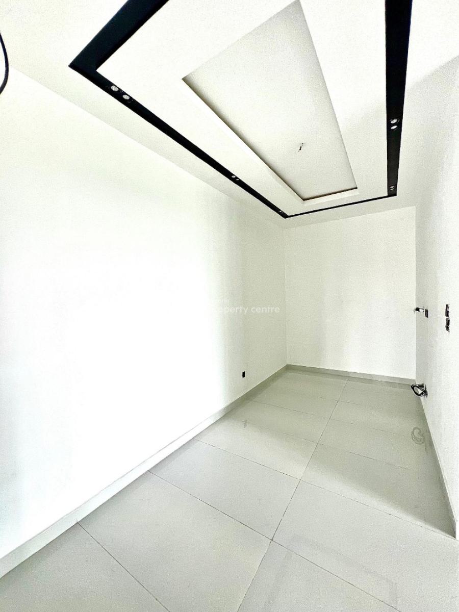 Elegantly Finished 4-bedroom Maisonette with Bq, Elevator, Lekki, Lekki Phase 1, Lekki, Lagos, Block of Flats for Sale