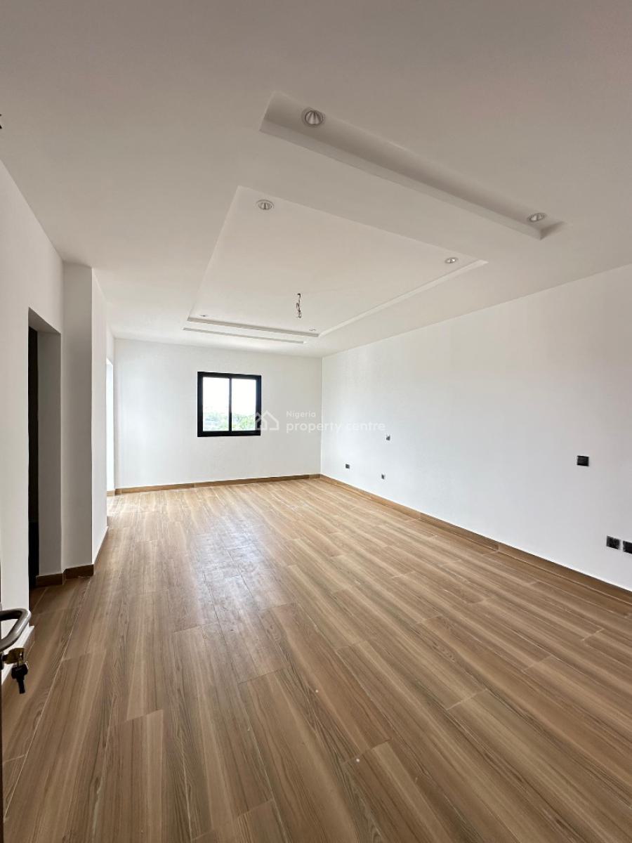 Luxury 4 Bedroom Apartment with Swimming Pool and Gym, Banana Island Road, Ikoyi, Lagos, Block of Flats for Sale