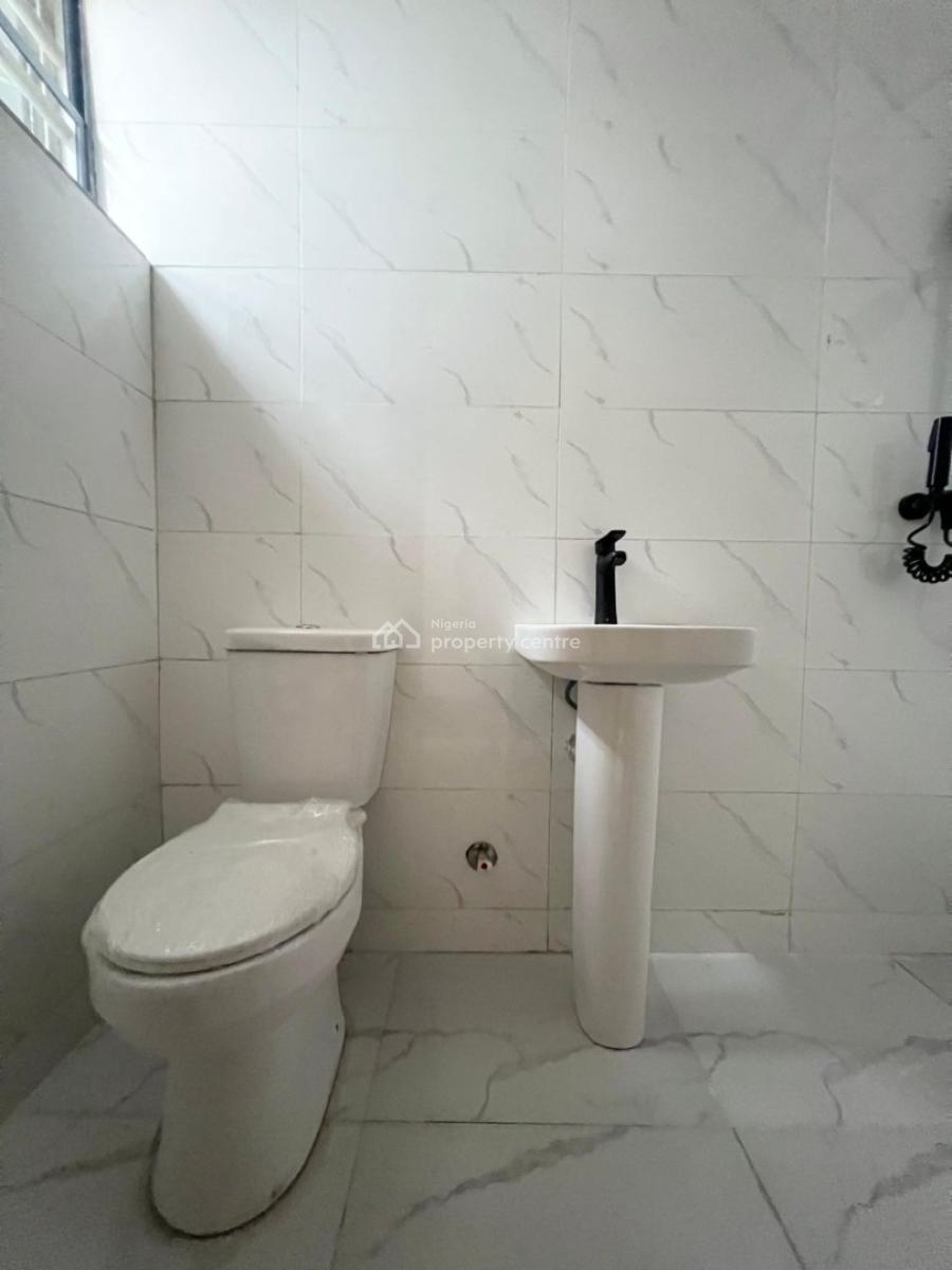 Luxury 4bedrooms Terrace Duplex, Lekki, Lagos, Ologolo, Lekki, Lagos, Flat / Apartment for Sale