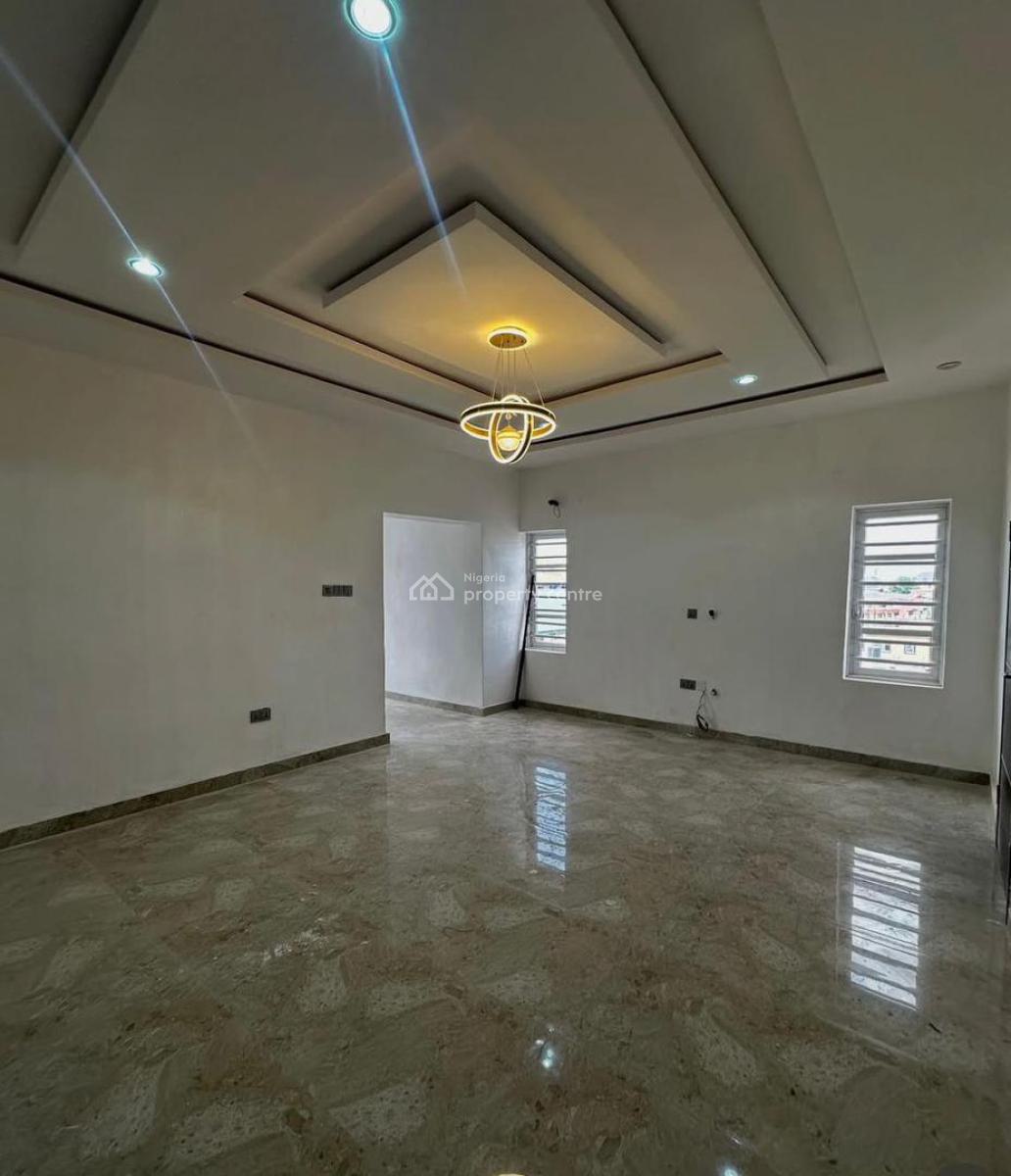 Beautiful 3 Bedroom Apartment in a Good Area, Ikeja, Lagos, Flat / Apartment for Sale