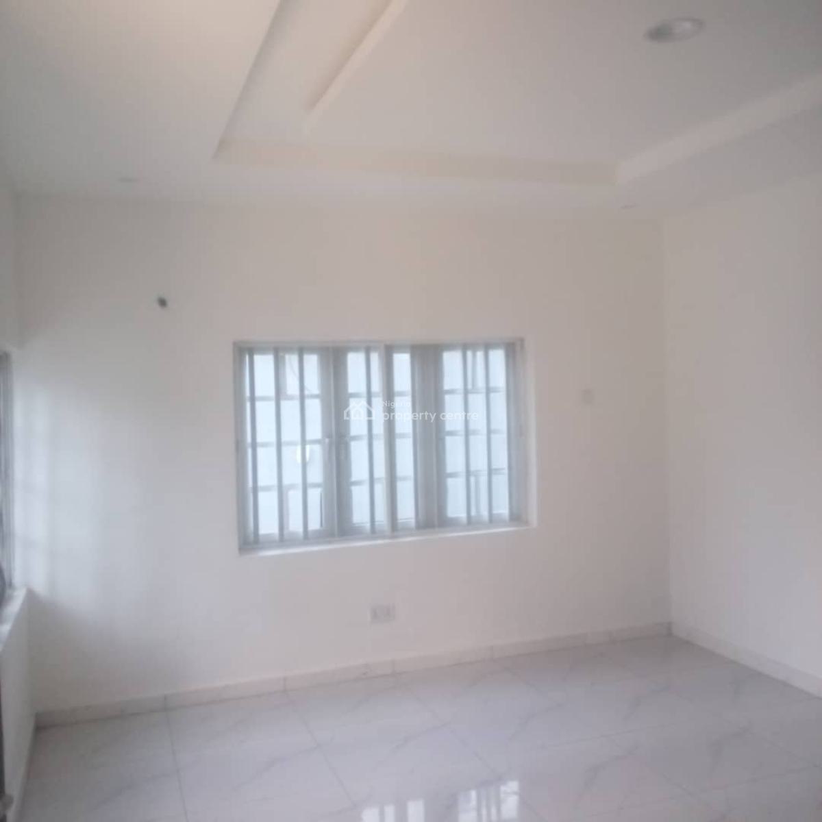 Luxury 2 Bedrooms Flat, Remlek, Badore, Ajah, Lagos, Flat / Apartment for Rent