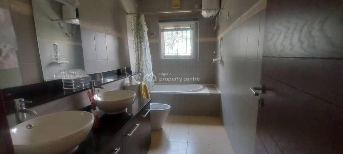 Luxury 3bedroom, Ikoyi, Lagos, Block of Flats for Sale