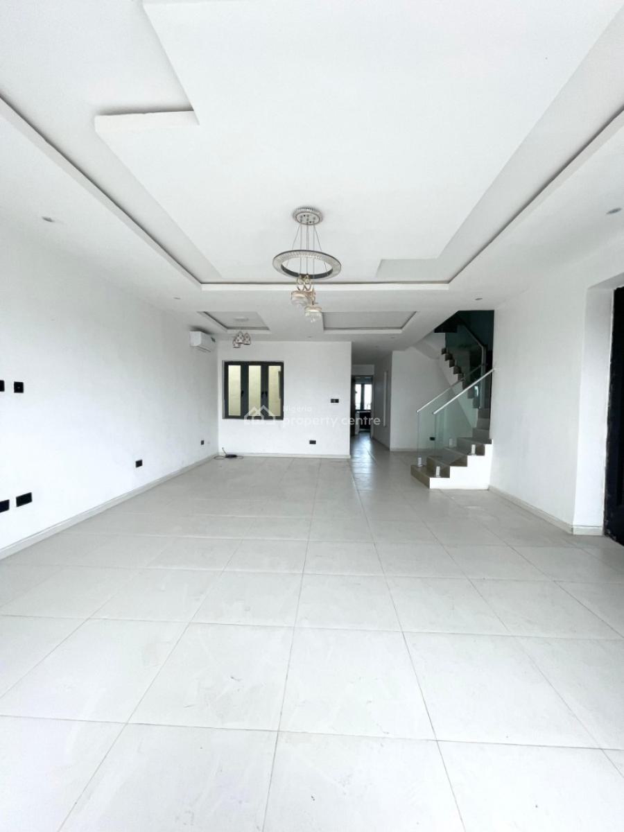 Brand New 3-bedroom Apartment., Lekki Phase One, Lekki, Lagos, Flat / Apartment for Rent
