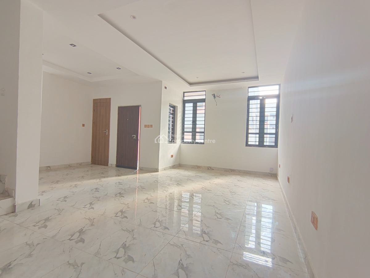 4 Bedroom House in Lekki Phase 1 - Newly Built, Ikate Elegushi, Lekki, Lagos, Semi-detached Duplex for Rent