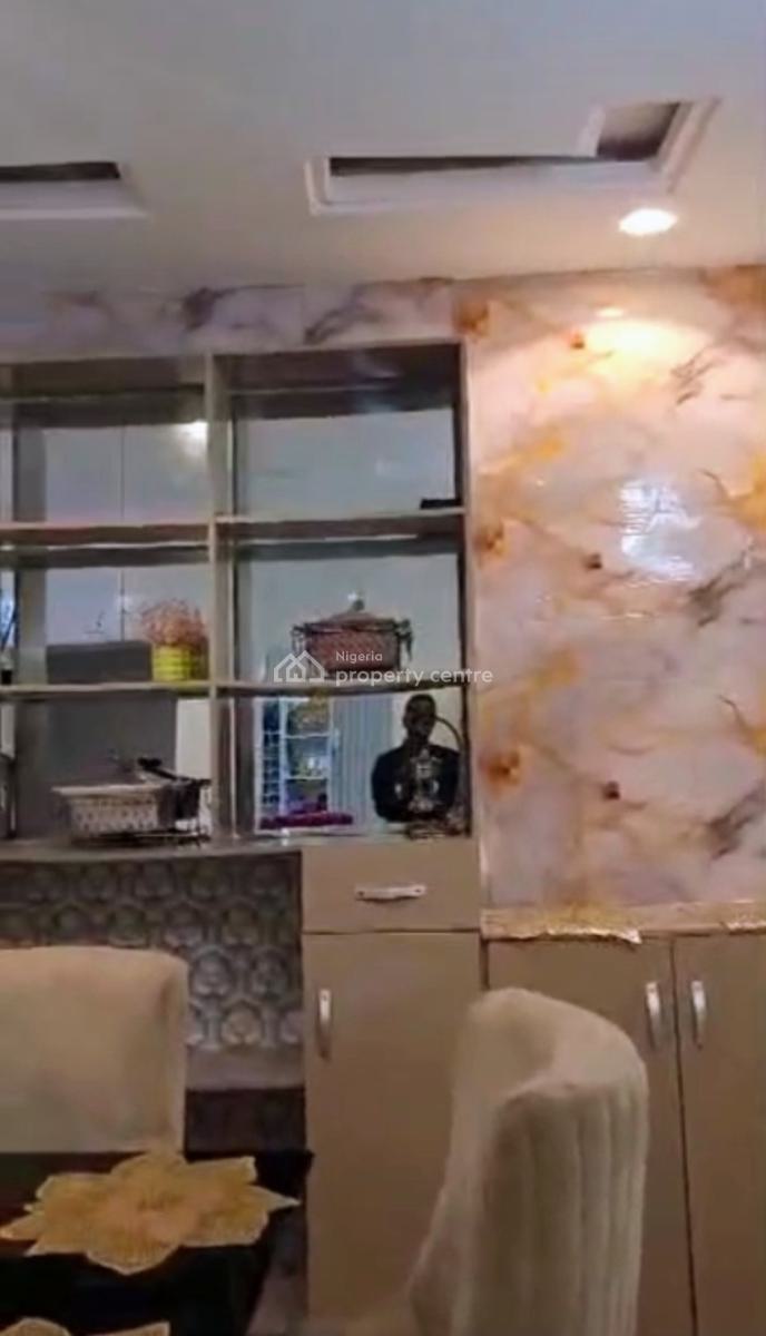 Exquisitely Fully Furnished 6 Bedroom Detached + Swimming Pool, Surulere, Lagos, Detached Duplex for Sale