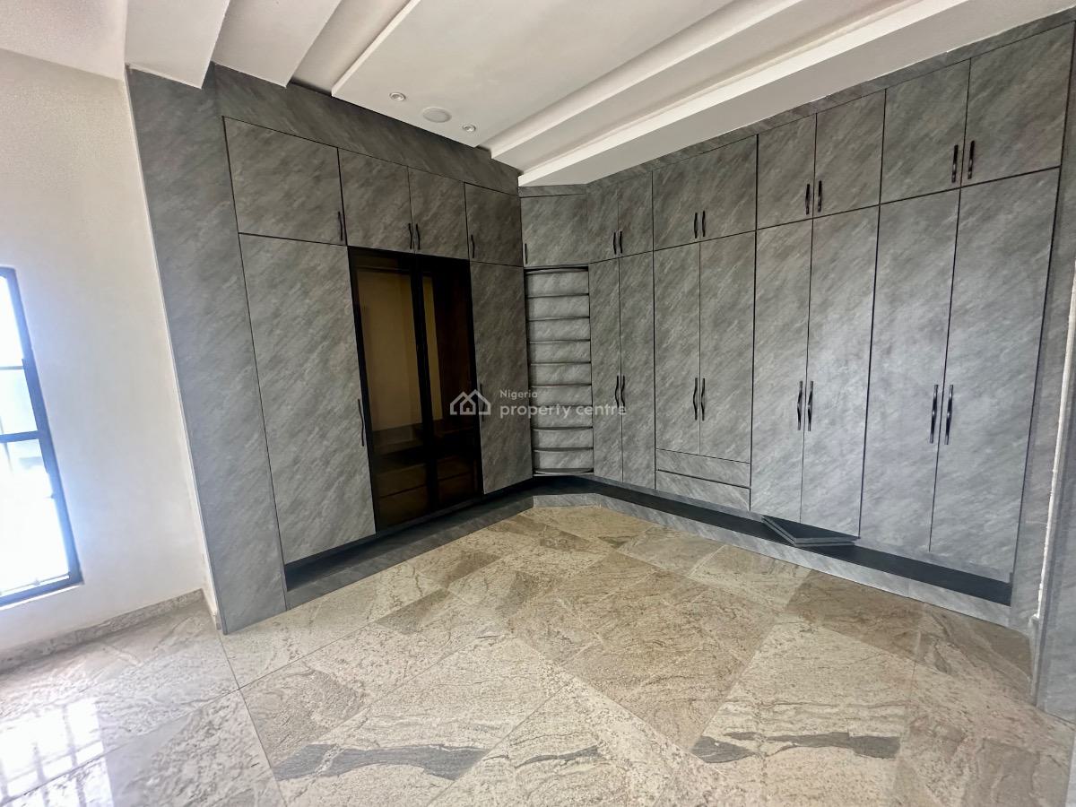 Luxury Built 5 Bedroom Detached Duplex with Bq, Guzape District, Abuja, Detached Duplex for Sale