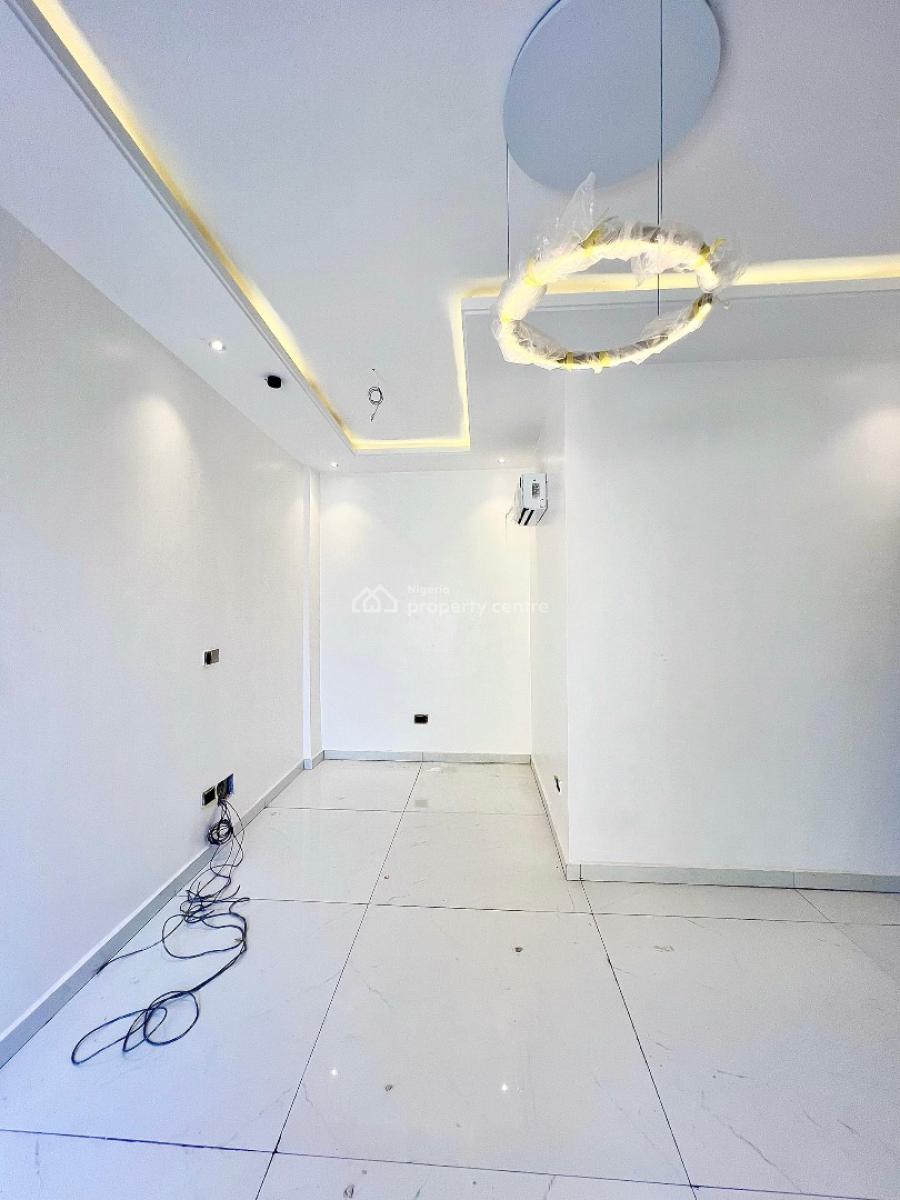 Fully Detached 4-bedroom Home with Cinema & Pool in Gated Estate!, Lekki, Lekki Phase 1, Lekki, Lagos, Detached Duplex for Sale