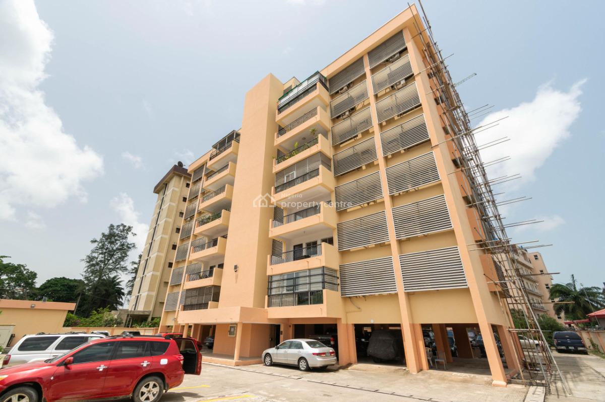 Luxurious 3 Bedroom Apartment, Bourdillion Road, Ikoyi, Lagos, Flat / Apartment Short Let