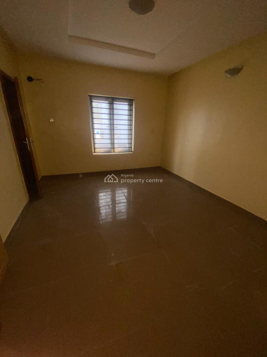 Self Serviced 4 Bedroom Semi-detached House with Swimming Room Bq, Parkview, Ikoyi, Lagos, Semi-detached Duplex for Sale