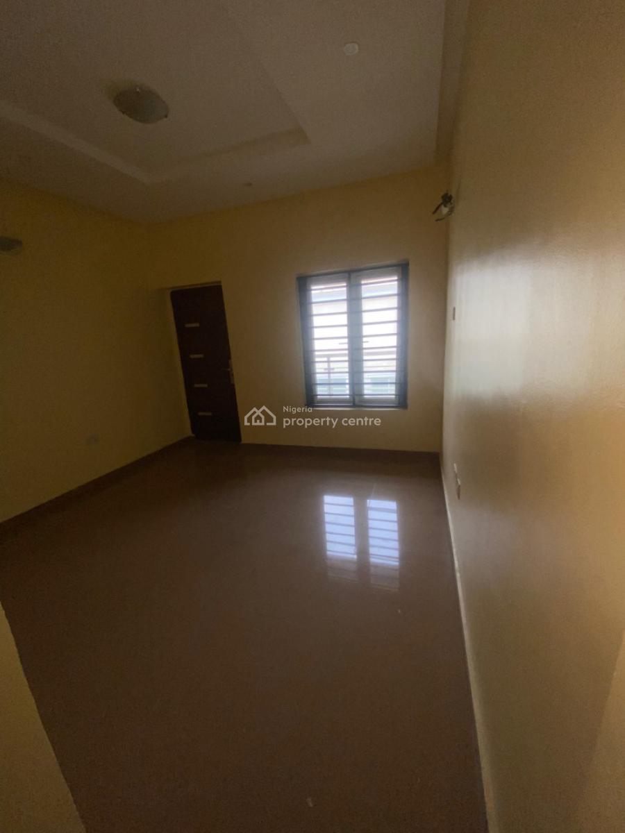 Self Serviced 4 Bedroom Semi-detached House with Swimming Room Bq, Parkview, Ikoyi, Lagos, Semi-detached Duplex for Sale