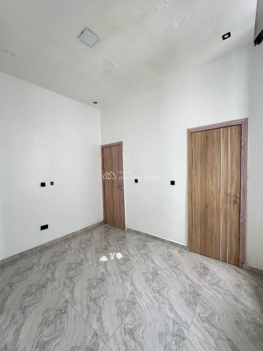 Well Built 4 Bedroom Semi-detached Duplex with Bq:chevron Toll Gate, Chevron Toll Gate, Lekki, Lagos, Semi-detached Duplex for Sale