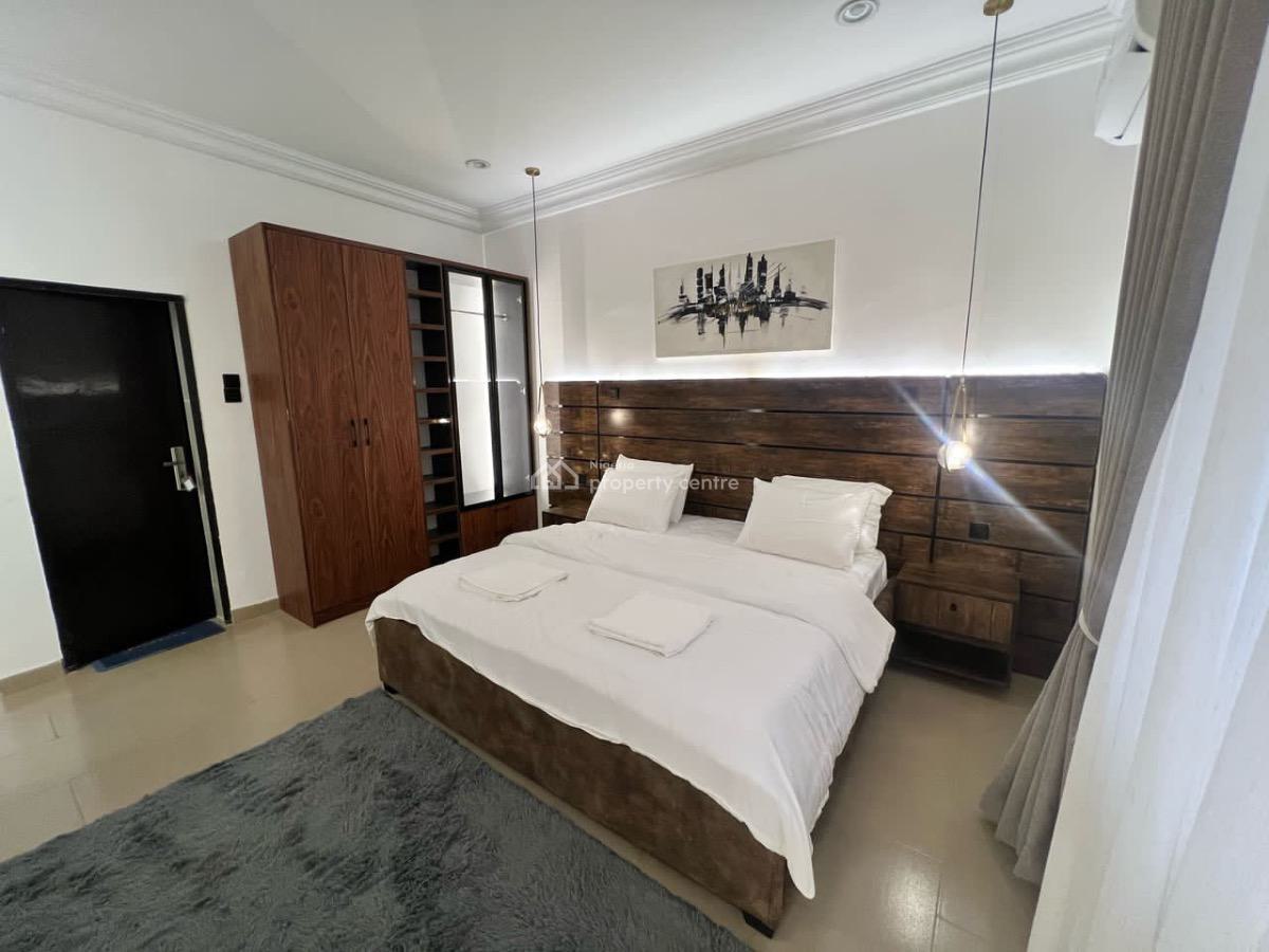Beautiful Three Bedroom Apartment, Wuse 2, Abuja, Flat / Apartment Short Let
