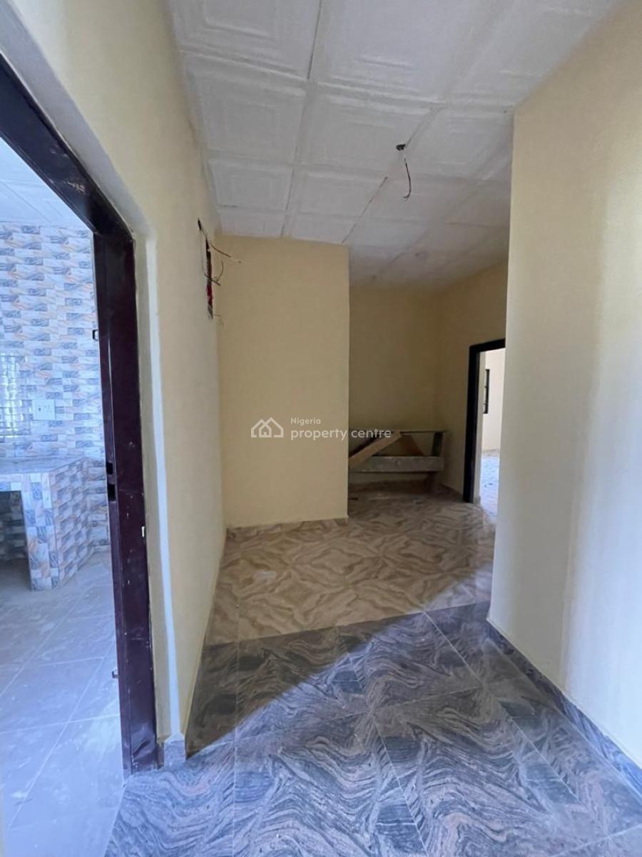 a Newly Built Built Two (2) Bedroom Flat, Ikot Ekpene Road, Uyo, Akwa Ibom, House for Rent