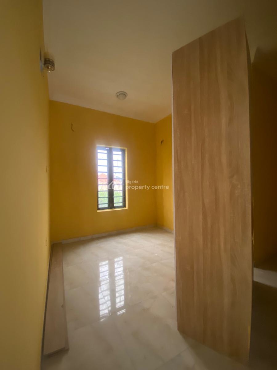 Newly Built Spacious 2 Bedrooms with Constant Light in a Secured Est, Lekki Scheme 2, Abraham Adesanya Bus-stop, Ajah, Lagos, Flat / Apartment for Rent