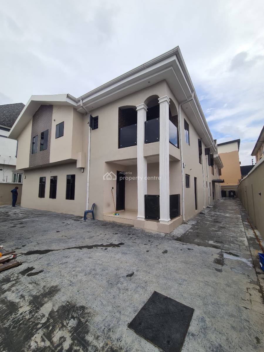 3 Bedroom Apartment, Mega Chicken Ikota Lekki Lagos, Ikota, Lekki, Lagos, Flat / Apartment for Rent