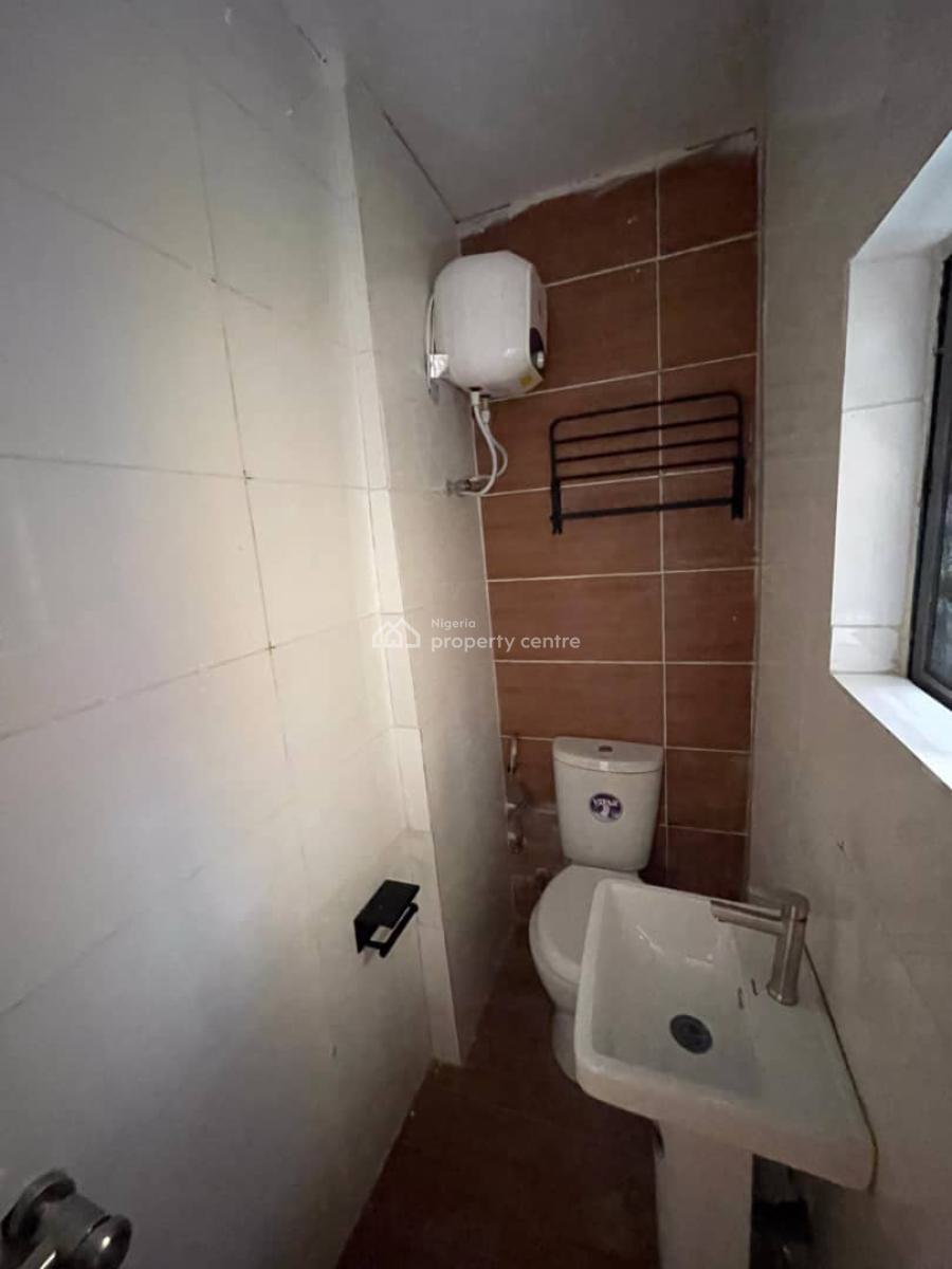 Newly Built 3 Bedroom Apartment, Surulere, Lagos, Flat / Apartment for Sale
