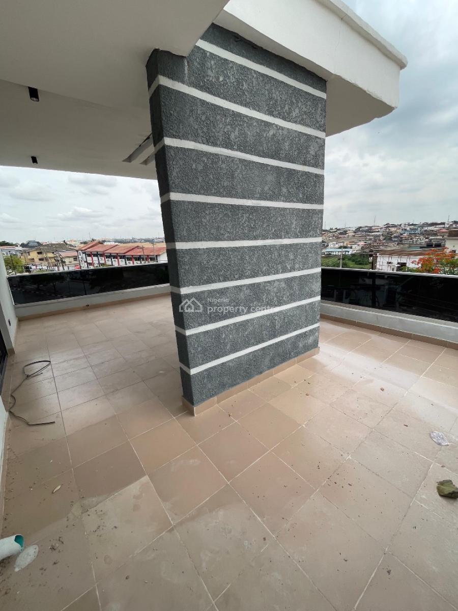 Exclusive 5 Bedroom Fully Detached Plus Bq, Gra Phase 2, Magodo, Lagos, Detached Duplex for Sale