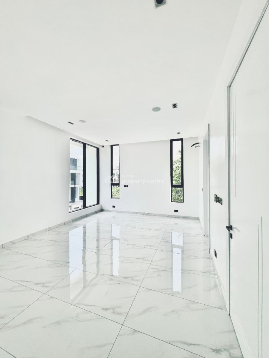 Strategic Investment - Premium Property in Lagos, Ikota, Lekki, Lagos, Detached Duplex for Sale