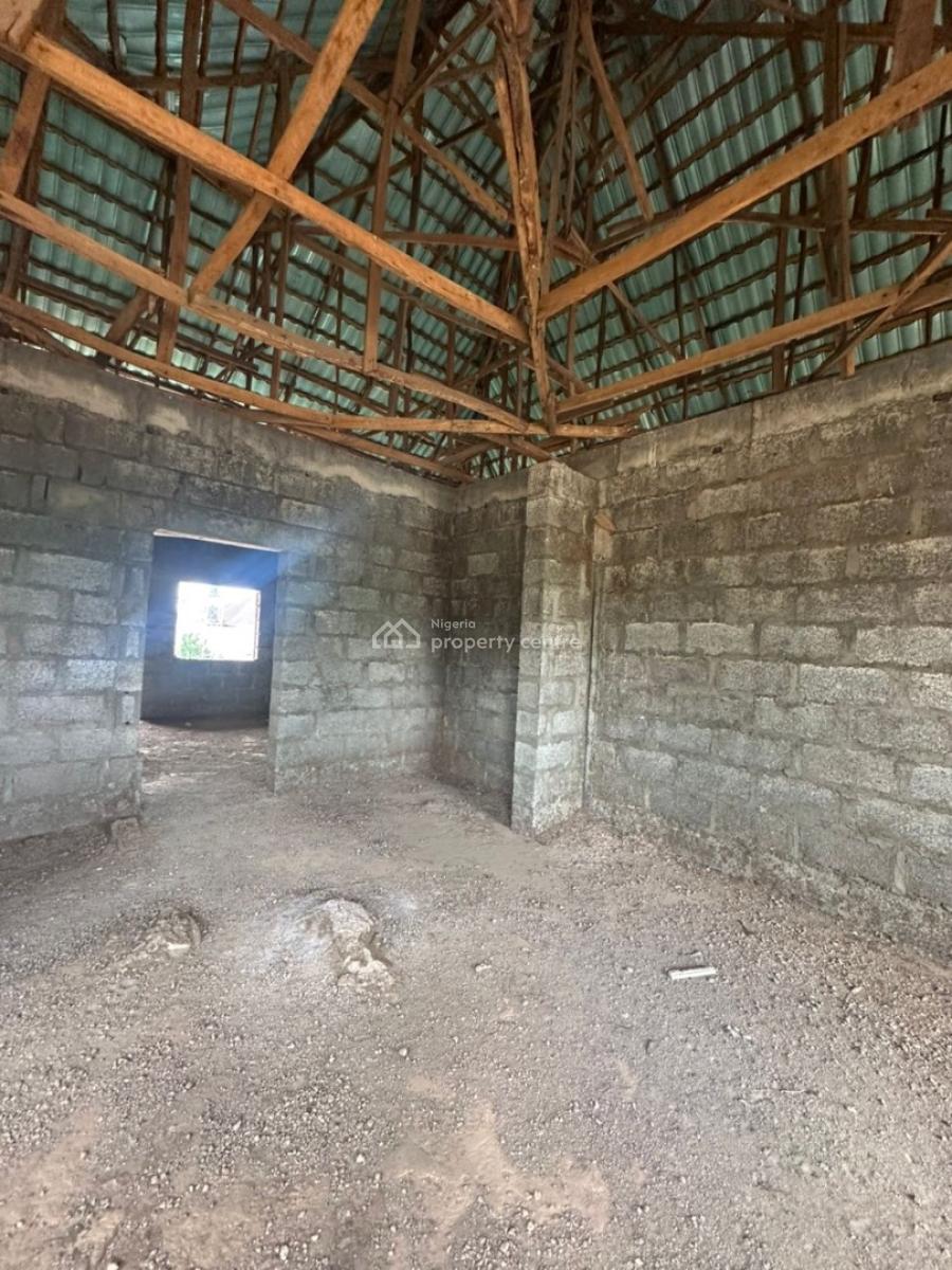 Excellent Spacious 5 Bedroom Duplex with Bq, By Ebeano, Gaduwa, Abuja, Semi-detached Duplex for Sale