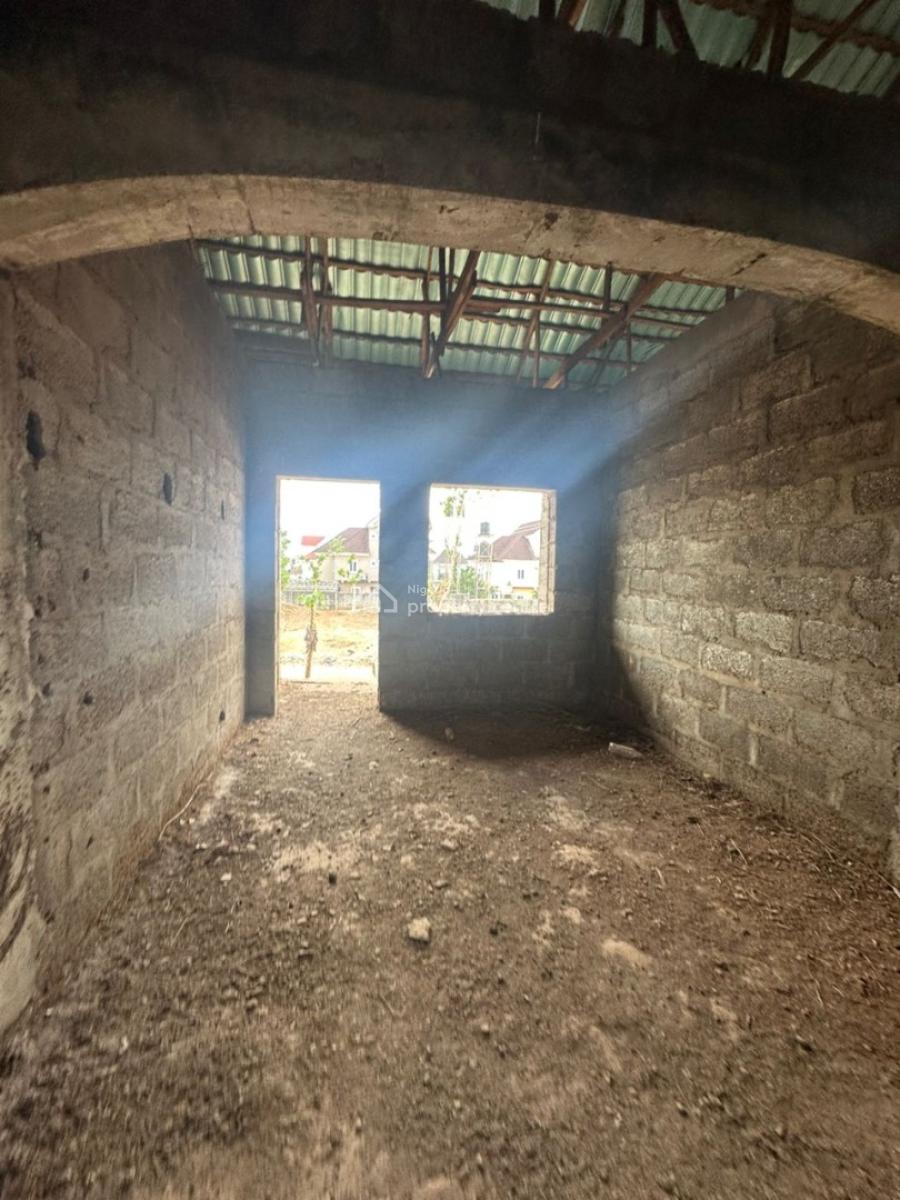 Excellent Spacious 5 Bedroom Duplex with Bq, By Ebeano, Gaduwa, Abuja, Semi-detached Duplex for Sale