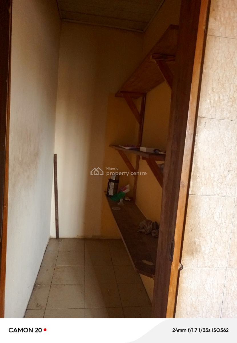Well Mentainea Two Bedrooms in a Good Location, Royal Palm Will Estate, Badore, Ajah, Lagos, Flat / Apartment for Rent