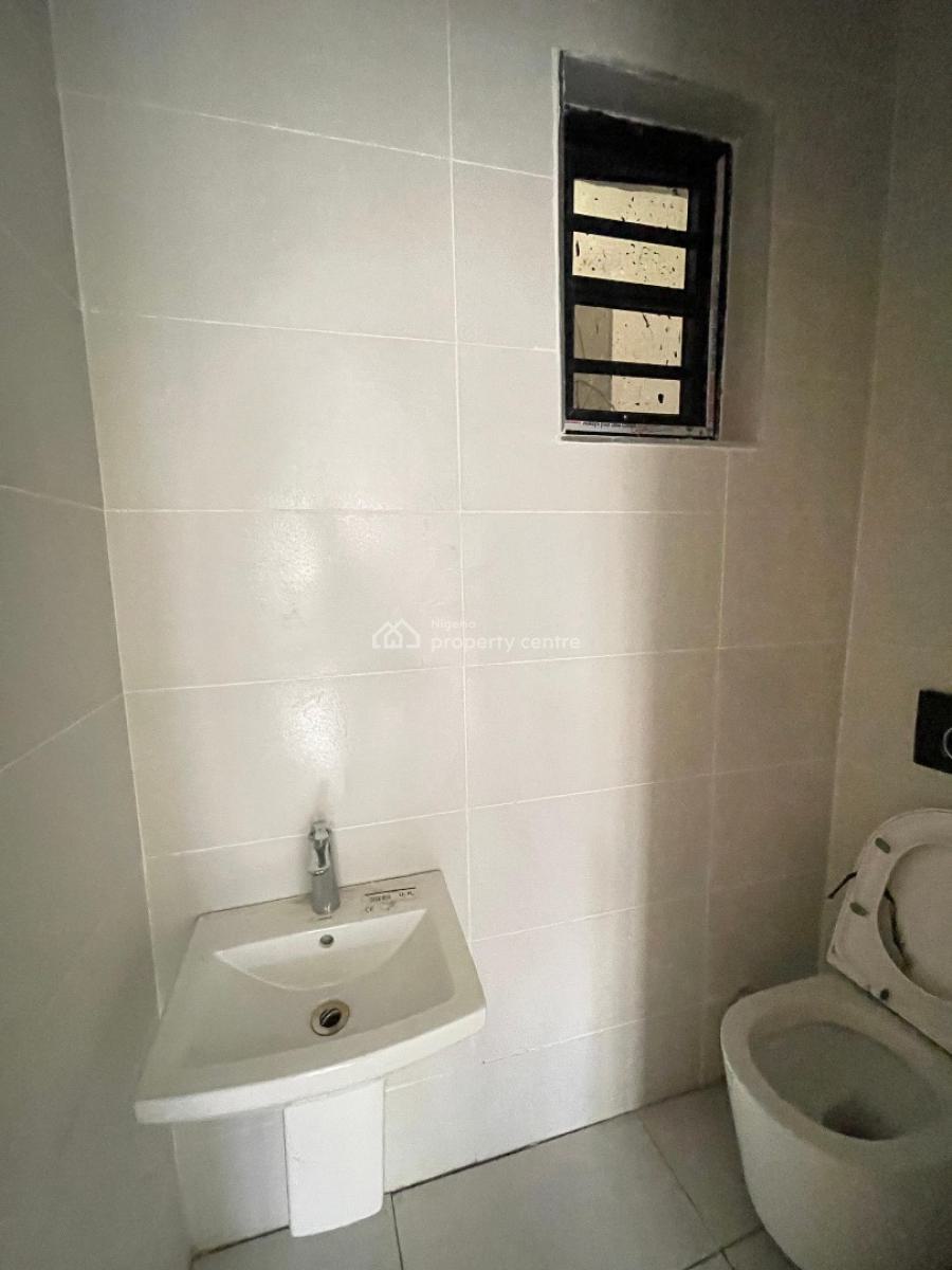 Brand New 2 Bedroom Apartment, Ologolo, Lekki, Lagos, Block of Flats for Sale