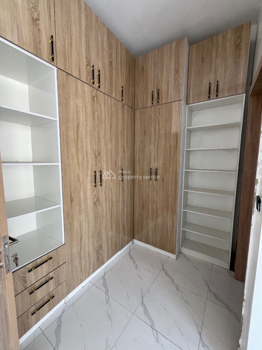 Contemporary Built 3 Bedrooms Terrace, Ikota, Lekki, Lagos, Terraced Duplex for Sale
