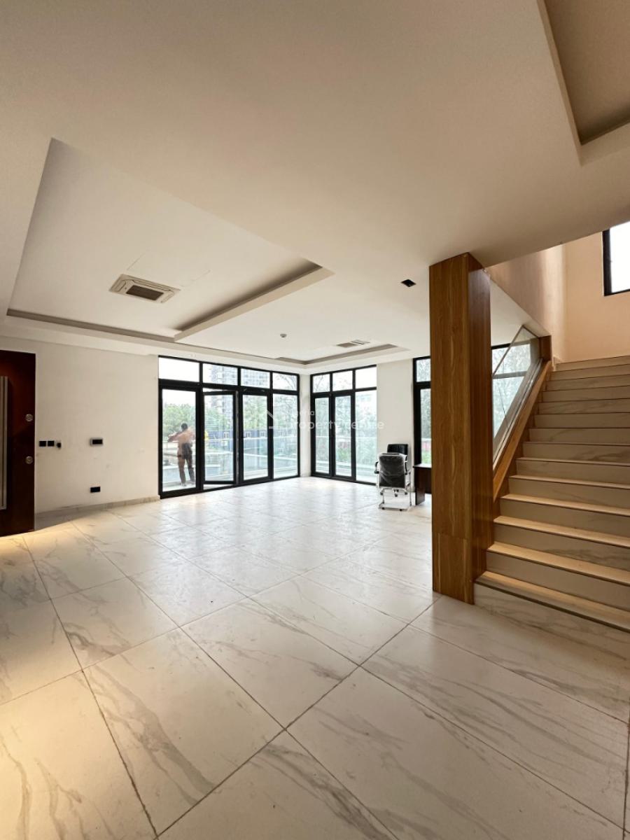 3 Bedrooms Apartment with Swimming Pool, Elevator + Bq, Banana Island, Ikoyi, Lagos, Flat / Apartment for Sale