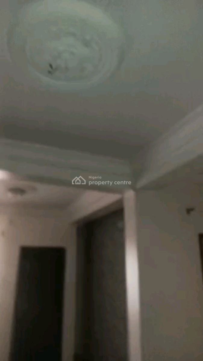 Standard and Executive Two Bedroom Flat, Old Yaba Road, Adekunle, Yaba, Lagos, Flat / Apartment for Rent