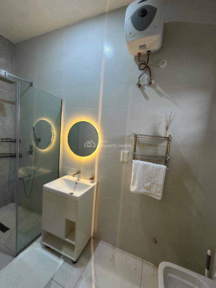 Luxury 2 Bedroom Tastefully Furnished with Excellent Facilities, Arch Rotimi Akindipe, Off Gbangbala Street, Ikate Elegushi, Lekki, Lagos, Flat / Apartment for Sale