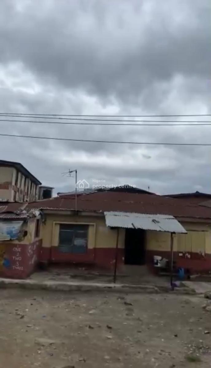 a Standard, Solid Demolishable Bungalow, Itire-ikate, Surulere, Lagos, Mixed-use Land for Sale