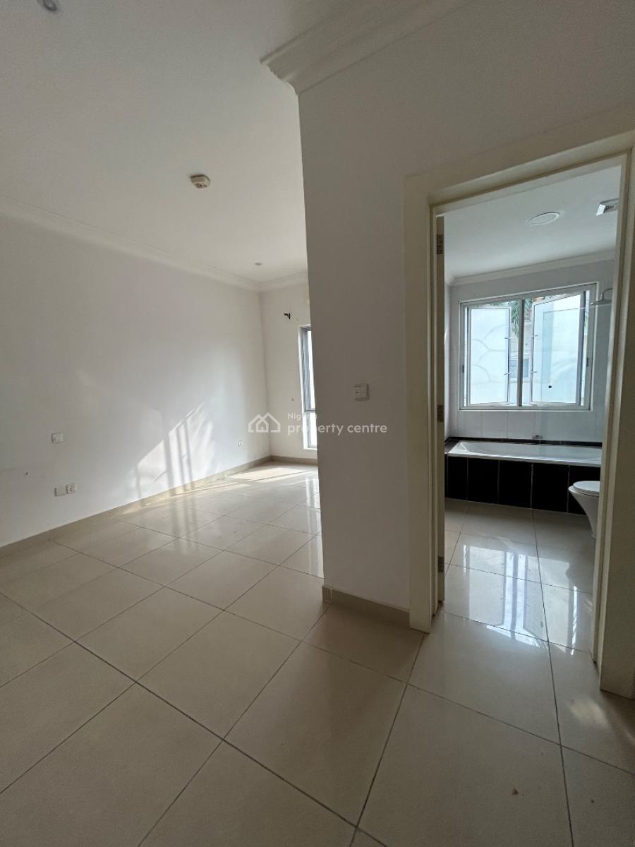 25 Units of Luxury Flats, Banana Island, Ikoyi, Lagos, Block of Flats for Sale