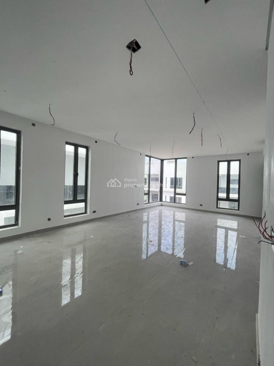 Well Structured 6 Bedroom Fully Detached Duplex with Communal Swimming, Ikoyi, Lagos, Detached Duplex for Sale