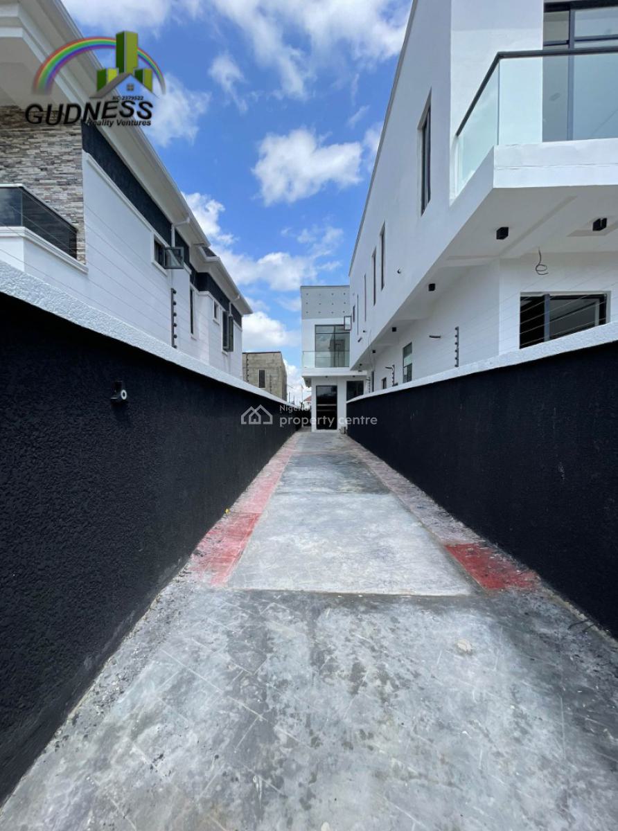 4 Bedroom Semi Detached Duplex with Bq, Ikota, Lekki, Lagos, Semi-detached Duplex for Rent
