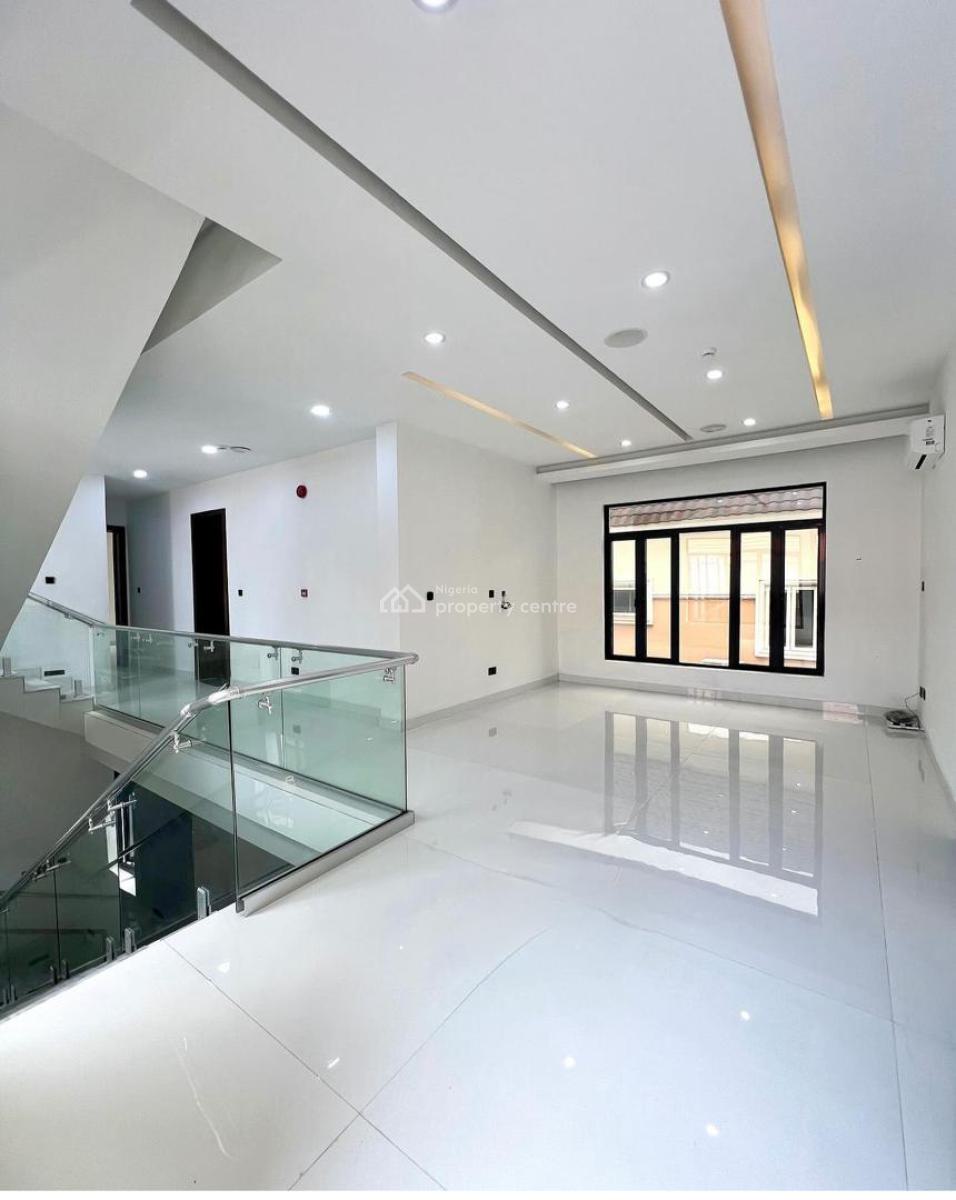 Newly Built 5 Bedroom Duplex in a Good Location, Lekki Phase 1, Lekki, Lagos, Detached Duplex for Sale