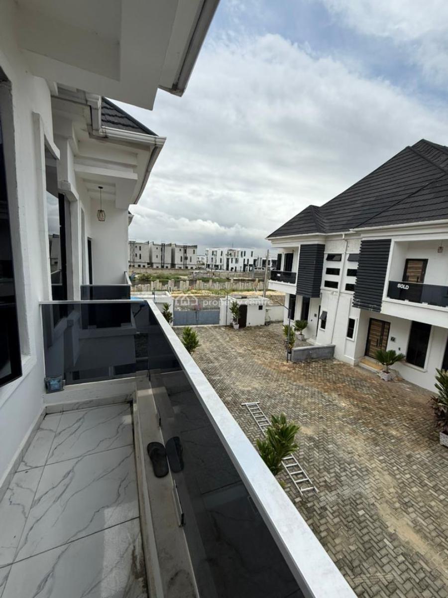 Standard and Massive  Master Bedroom (duplex Shared Apt ), Victoria Crest 2 Orchid Road, Lekki, Lagos, Self Contain (single Rooms) for Rent