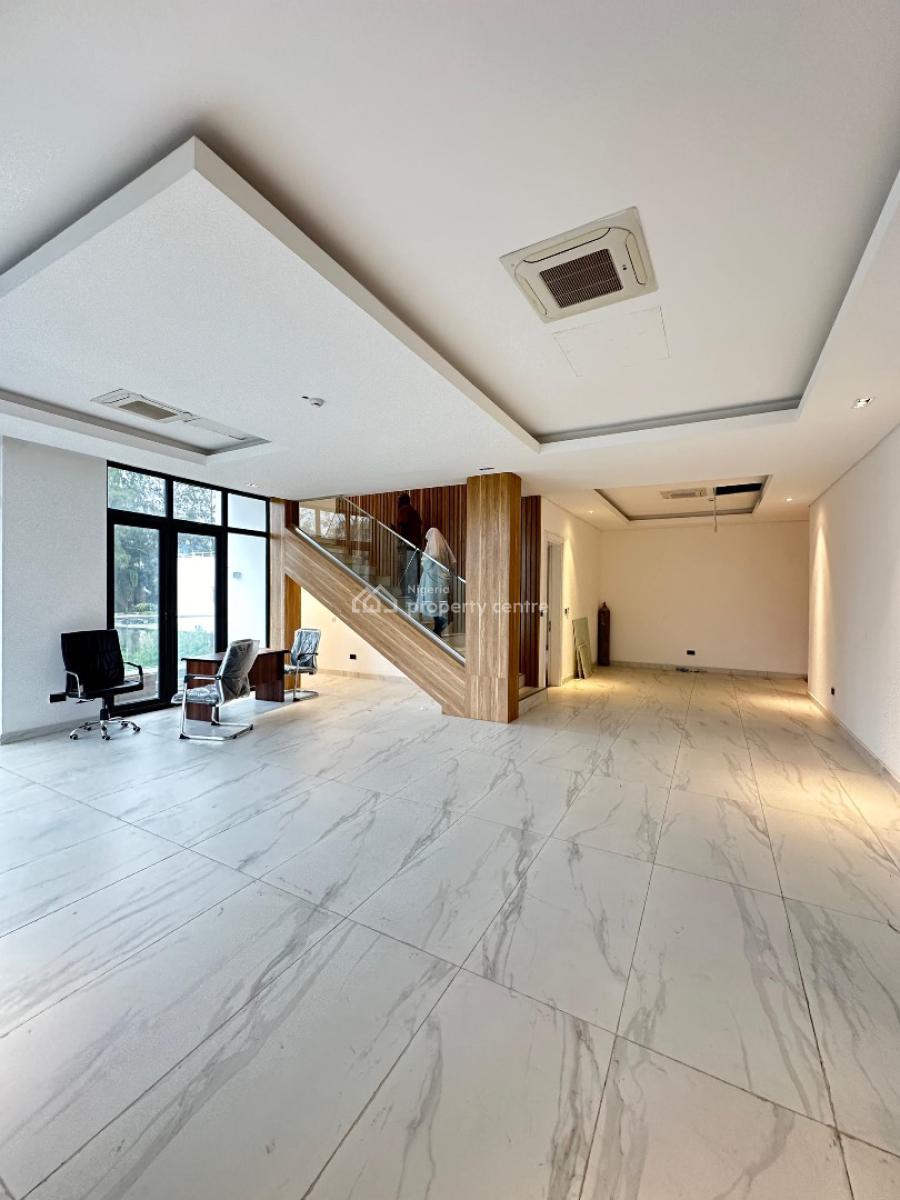 Exquisitely Detailed 3 Bedroom and with Pool, Elevator and Bq, Banana Island, Ikoyi, Lagos, Flat / Apartment for Sale