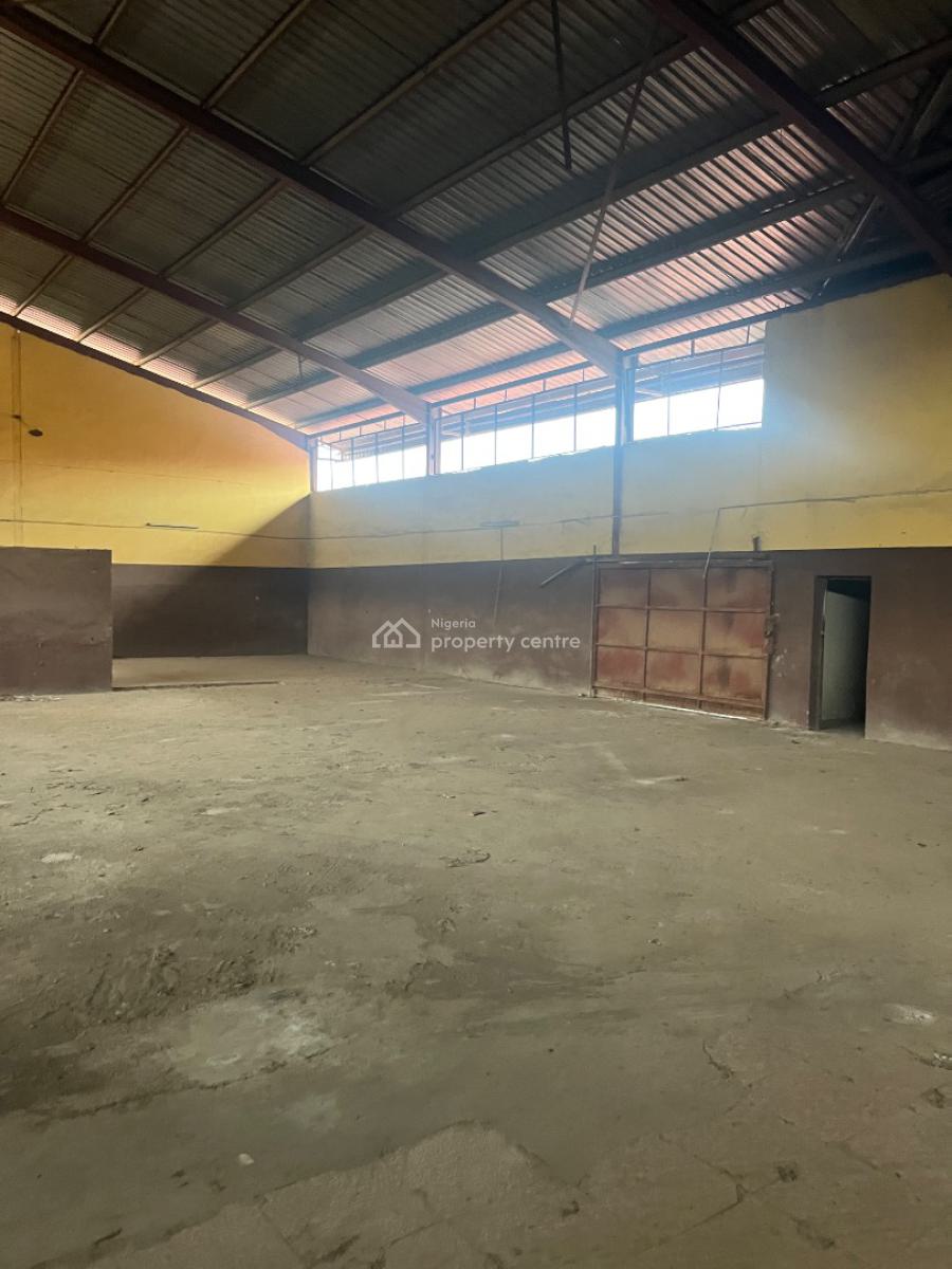 Warehouse with 7 Rooms Office Space, Along Lagos/ibadan Expressway Areopo 15mins Drive to Ikeja, Berger, Arepo, Ogun, Warehouse for Rent
