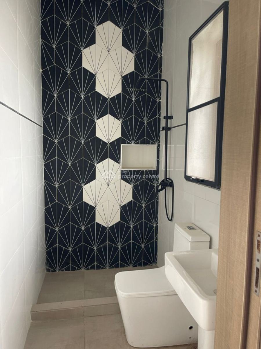 Exquisitely Finished 3 Bedroom Flat, Guzape District, Abuja, Flat / Apartment for Sale