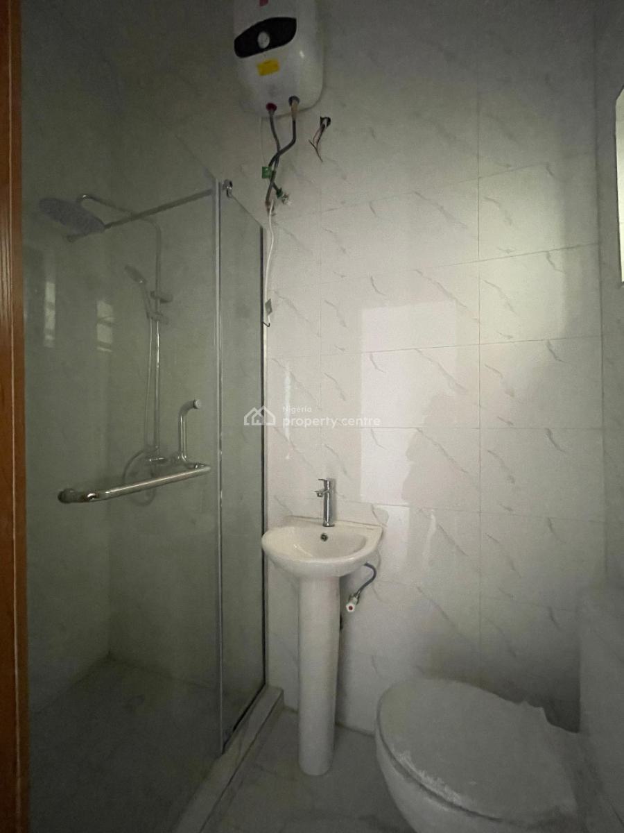 Lovely 4-bedroom Semi-detached Duplex, Ologolo, Lekki, Lagos, Semi-detached Duplex for Sale