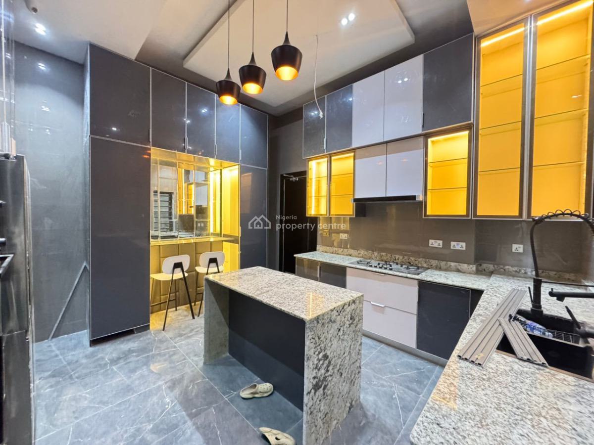 Wonderfully Finished 5 Bedrooms Fully Detached House with Bq, Off Queens Drive, Old Ikoyi, Ikoyi, Lagos, Detached Duplex for Sale