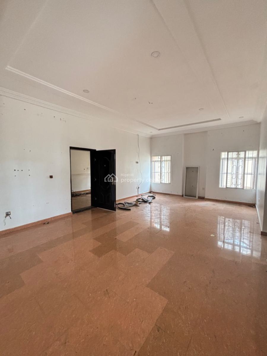 Self Serviced 4 Bed Semi Detached Duplex with Bq, Lekki Phase 1, Lekki, Lagos, Semi-detached Duplex for Rent