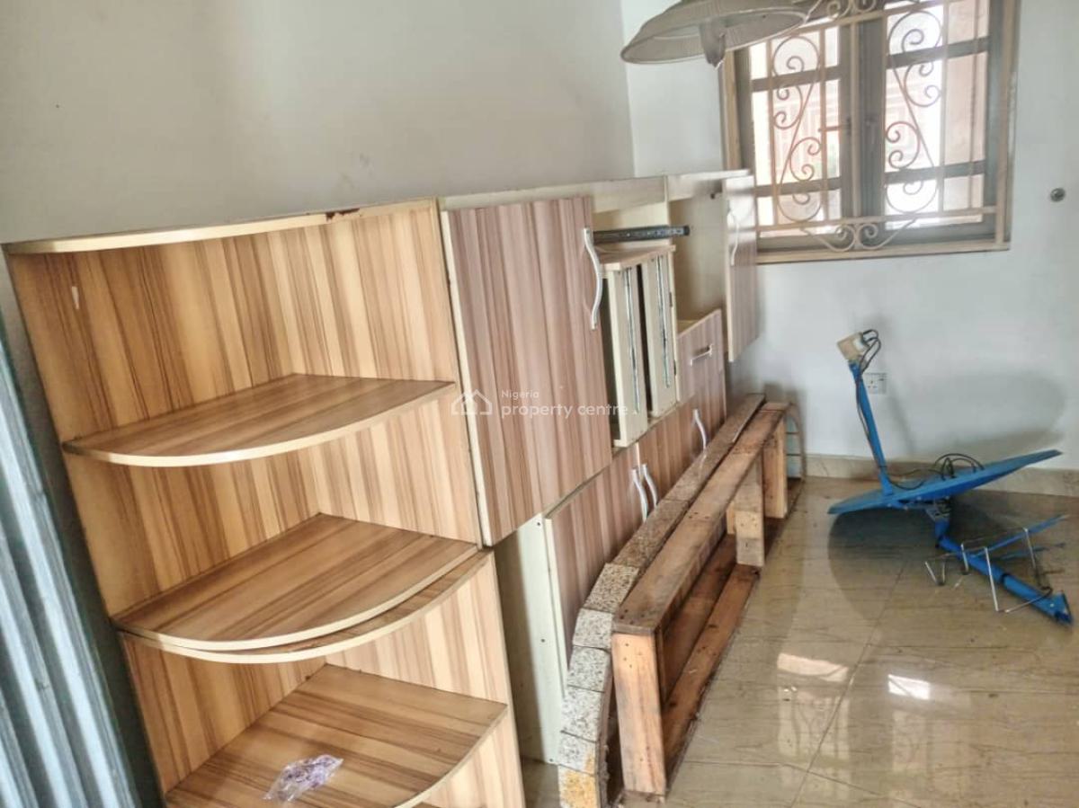 2 Bedroom Flat (upstairs), Idado, Lekki, Lagos, Flat / Apartment for Rent