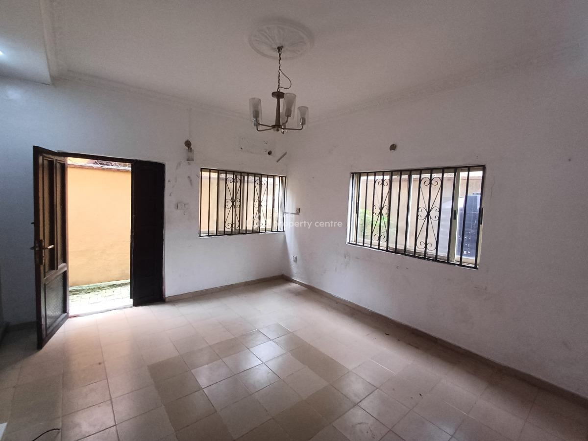 a Room & a Parlor, Lekki Phase 1, Lekki, Lagos, Mini Flat (room and Parlour) for Rent