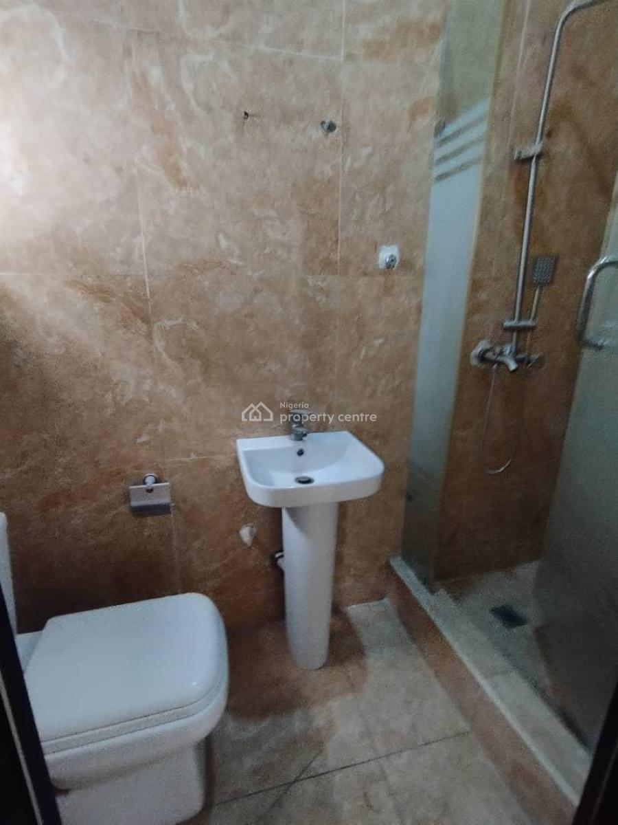 Well Managed 4bedroom Semi Detached Now Available, Osapa, Lekki, Lagos, Semi-detached Duplex for Rent