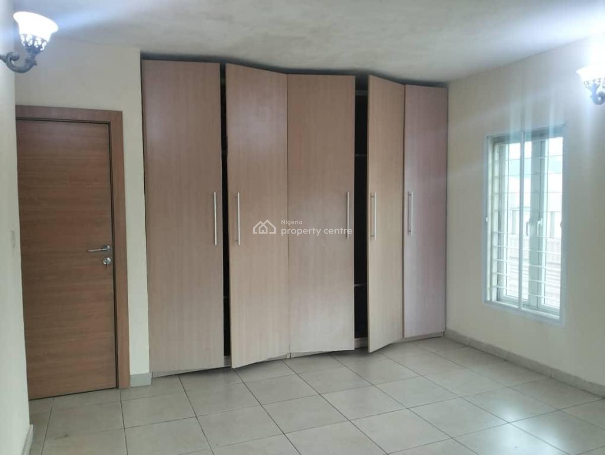 3-bedroom Flat with Bq,on The 6th Floor with a Swimming Pool & Gym, Ancestor Court, Bourdillon Road, Old Ikoyi, Ikoyi, Lagos, Flat / Apartment for Rent