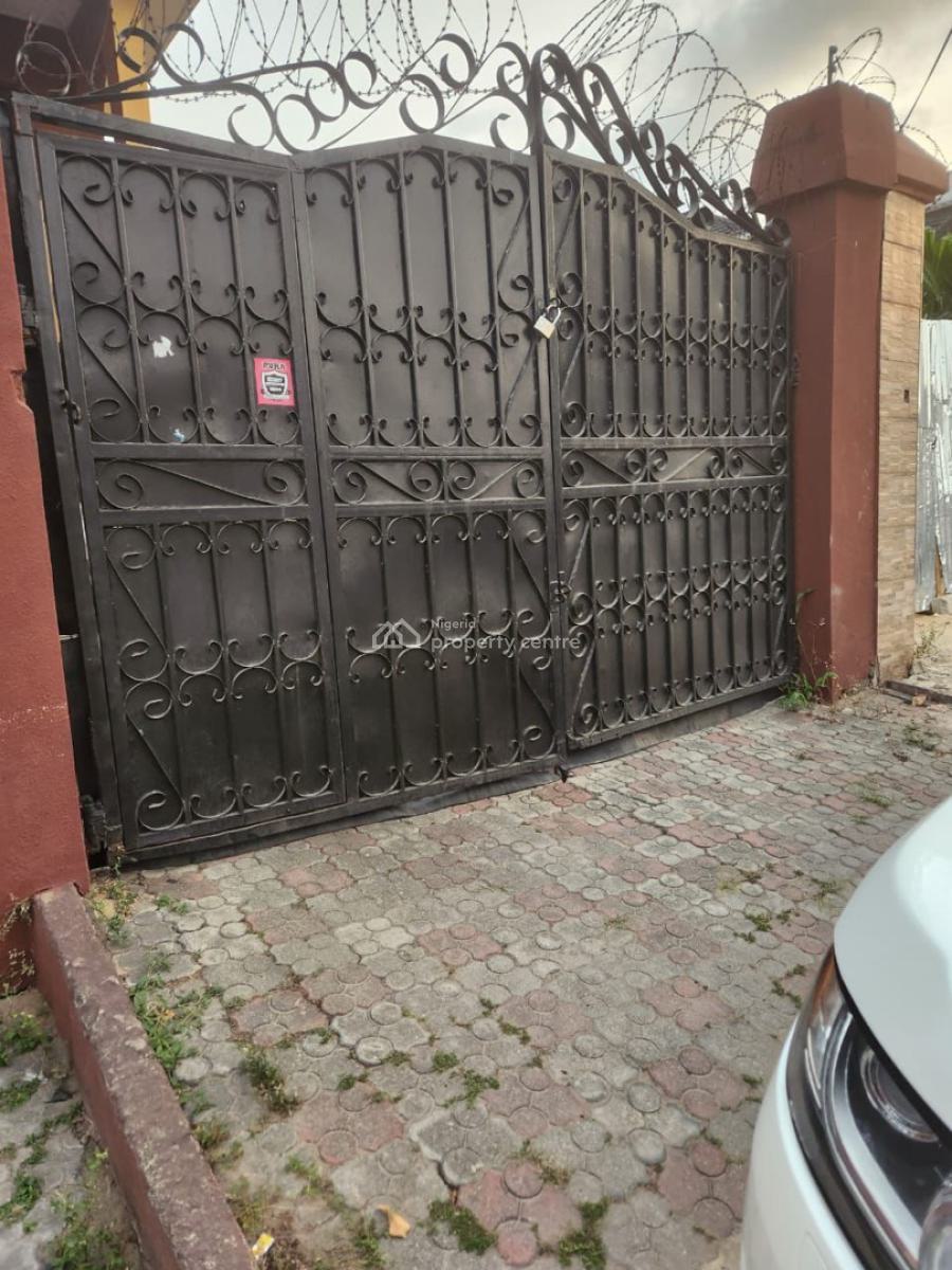 500smq with Block of Flats on It, Parkview, Ikoyi, Lagos, Land for Sale